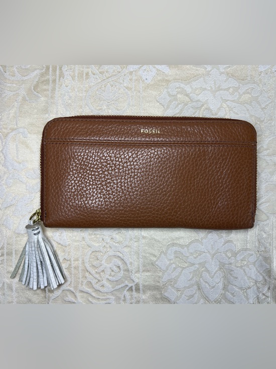 Fossil Handbags - Fossil Brown Pebbled Leather Zip Around Wallet White Tassel Organizer